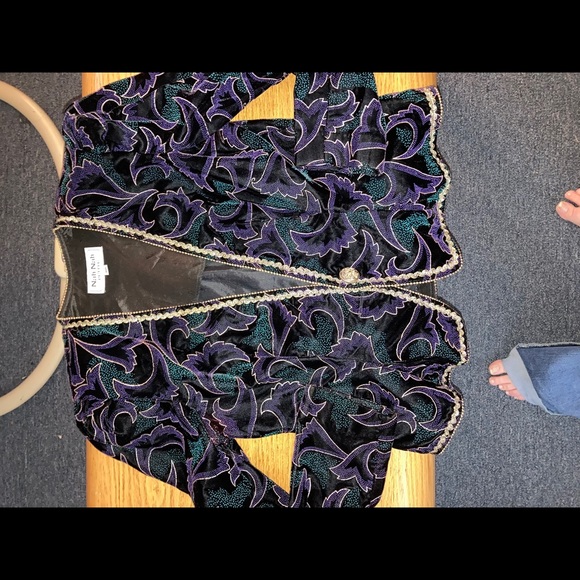 Formal velvet dress/ jacket size 8 - Picture 14 of 16